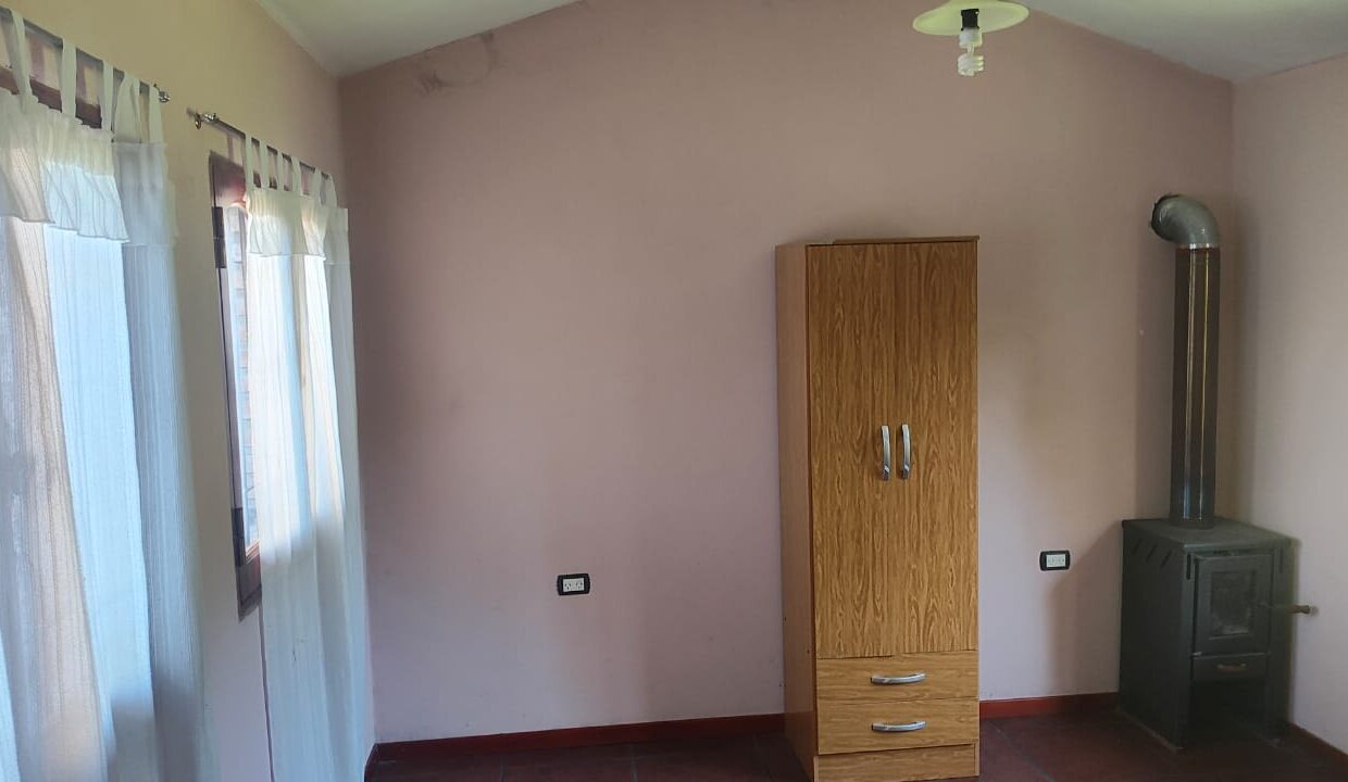 inmobiliaria-zacchia-calamuchita-alquiler-permanente-villa-general-belgrano-dormitorio